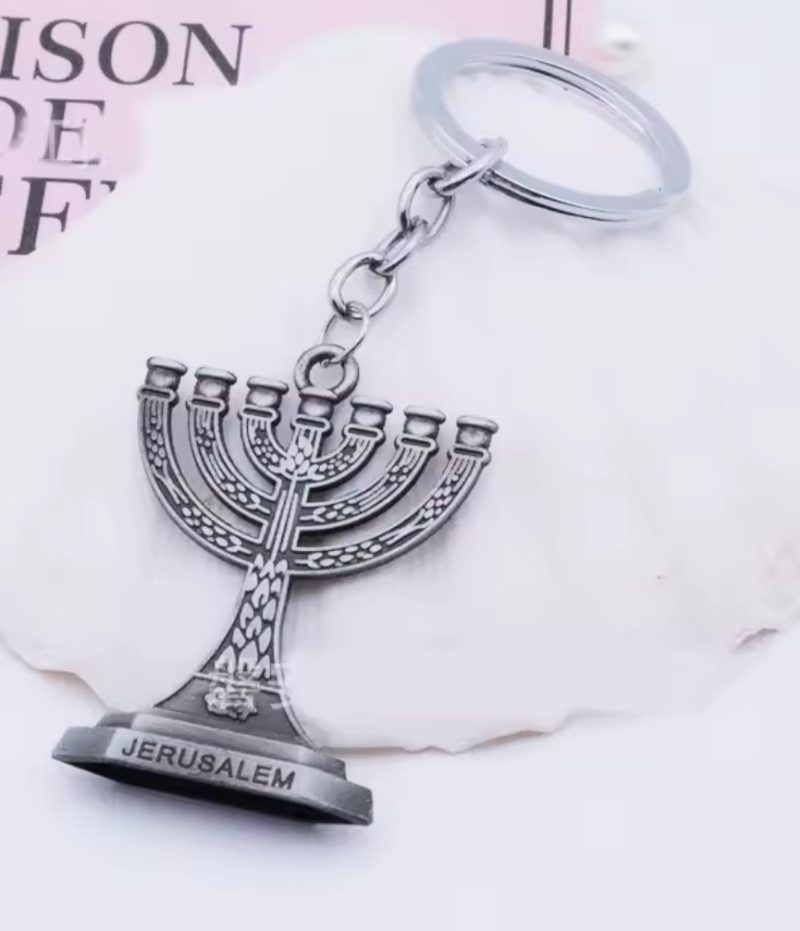 Menorah Keychain holder - Image 4